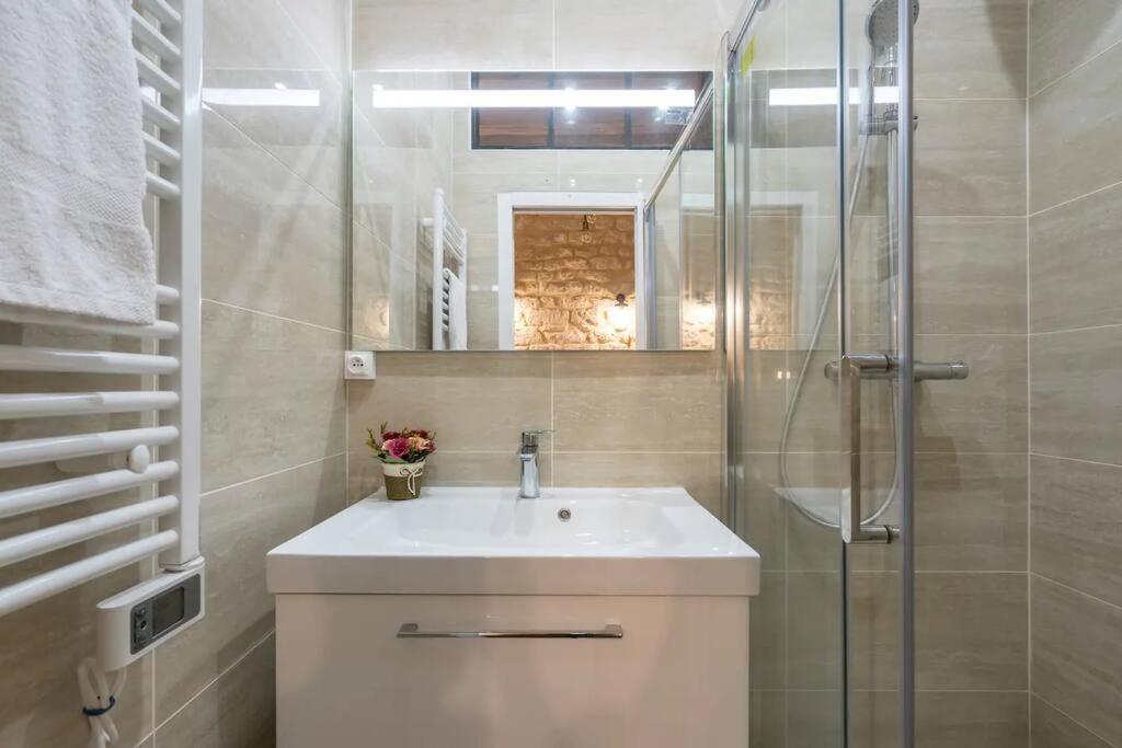 Typical Parisian Flat#3Bedrooms#Opera#Louvre Bagian luar foto